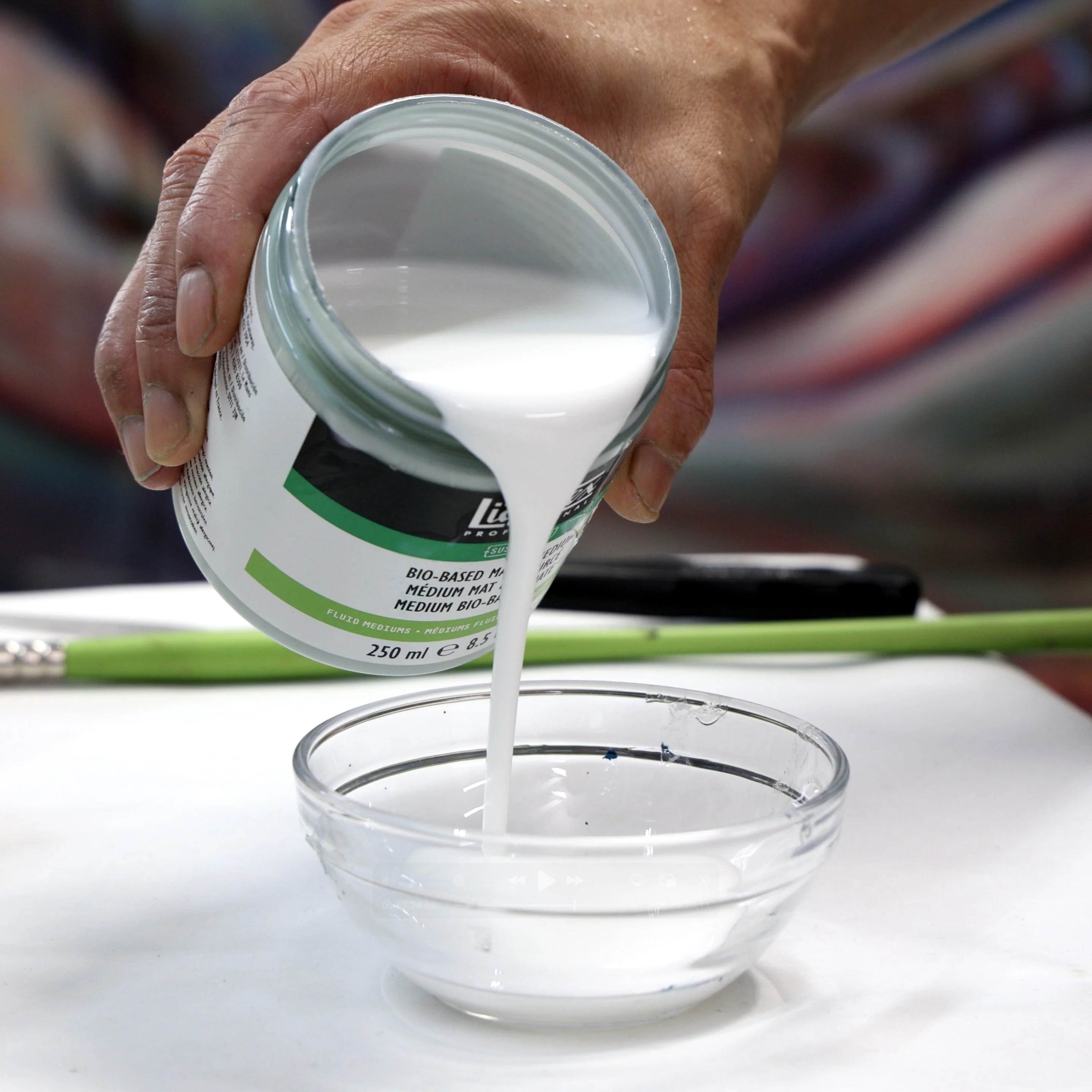 Bio-Based Acrylic Medium - Matte Gel - Image 4